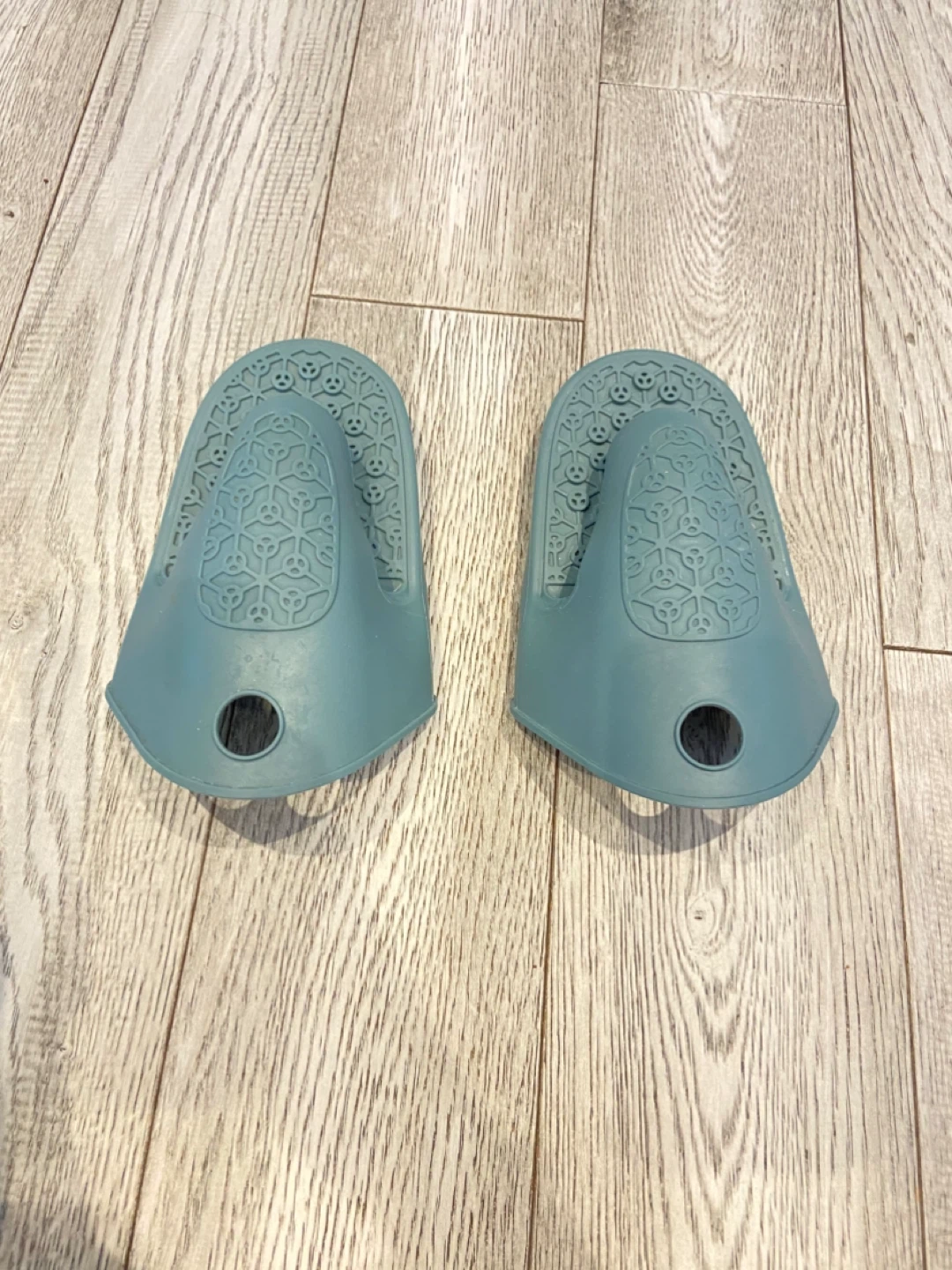 Teal Silicone Oven Mitts