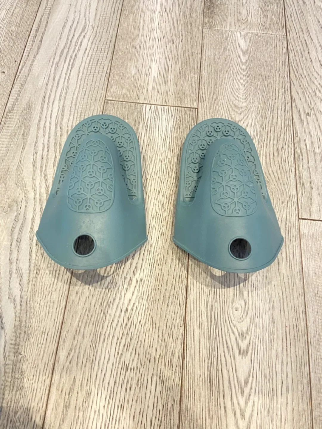 Teal Silicone Oven Mitts