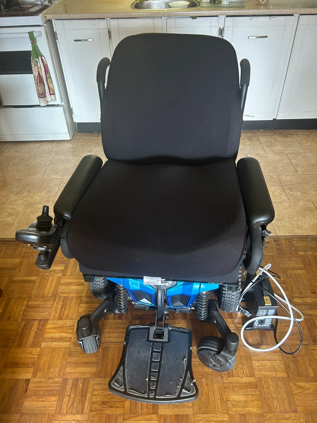 Power Mobility Wheelchair - photo 3