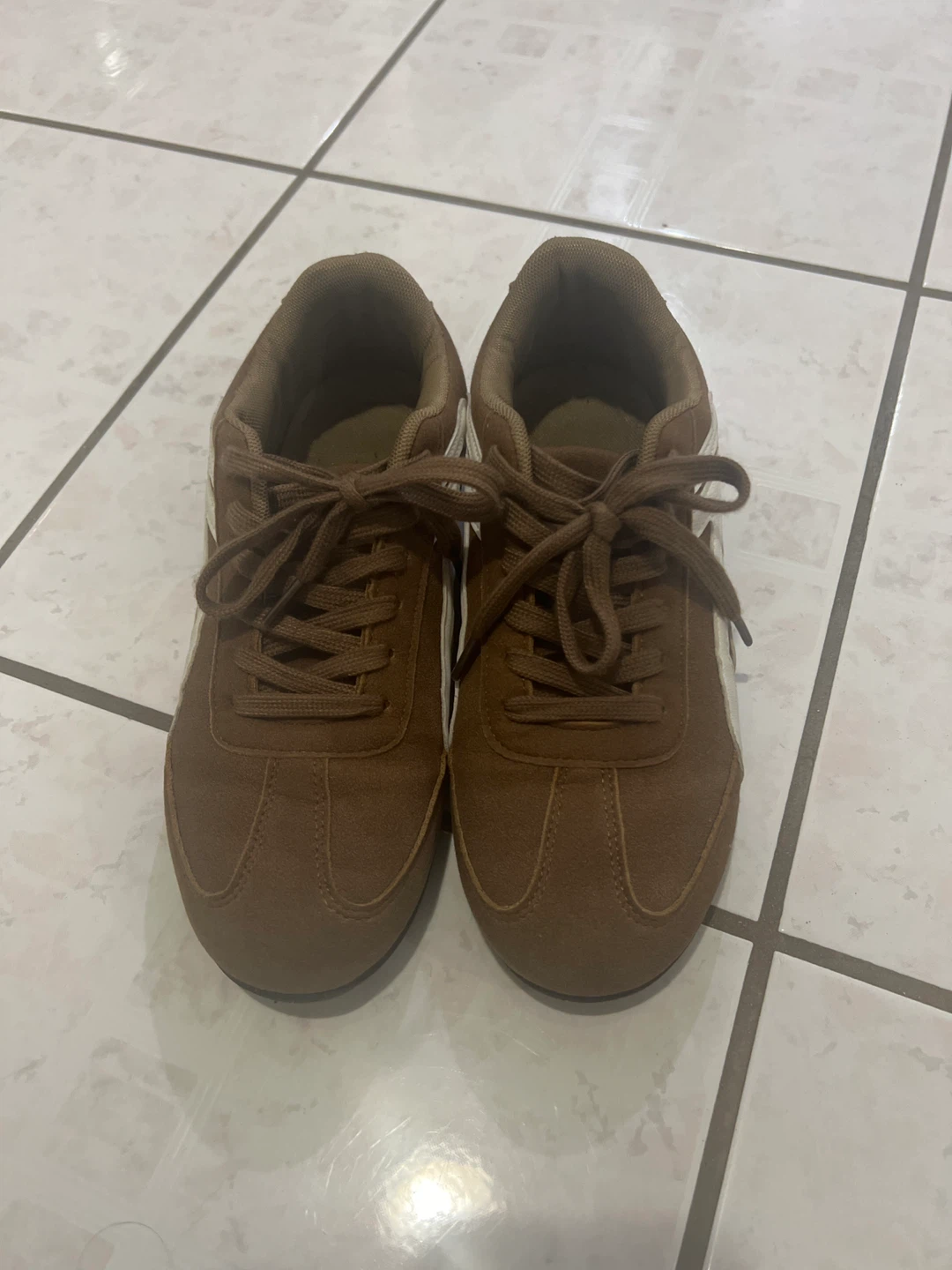 Brown Suede Sneakers Size 8 - photo 2