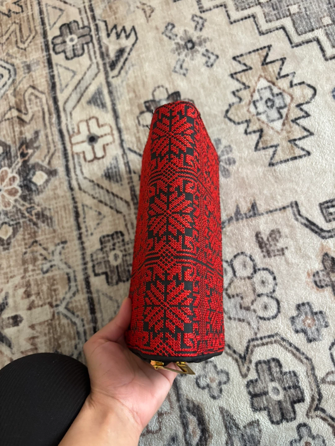 Palestinian Embroidered Zip-Around Wallet Red Black - photo 4
