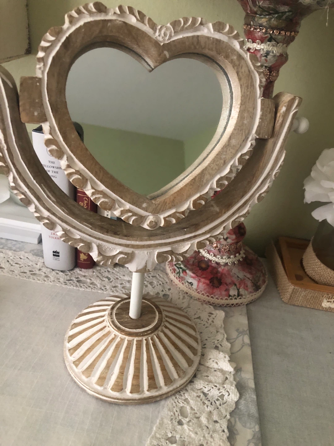 Heart Shaped Tabletop Vanity Mirror