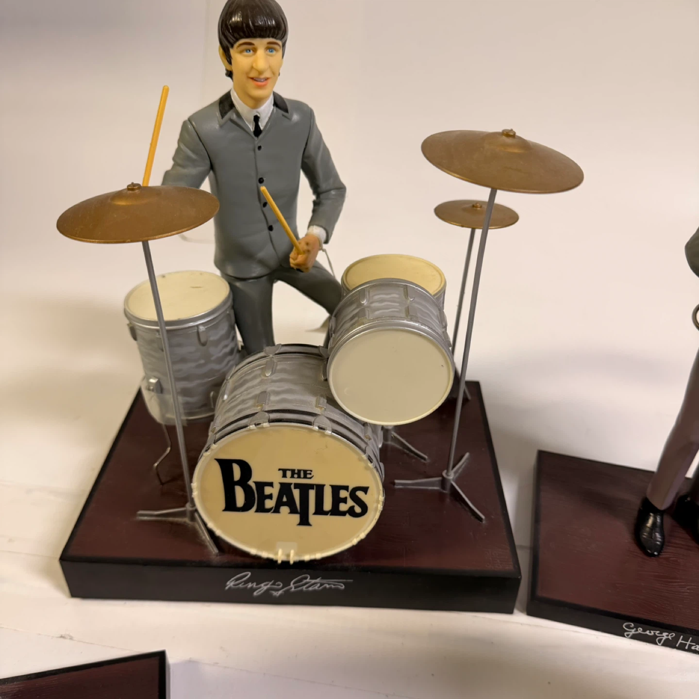 Vintage The Beatles Hamilton Gifts 1991 10” Figurine  Full Set - photo 3