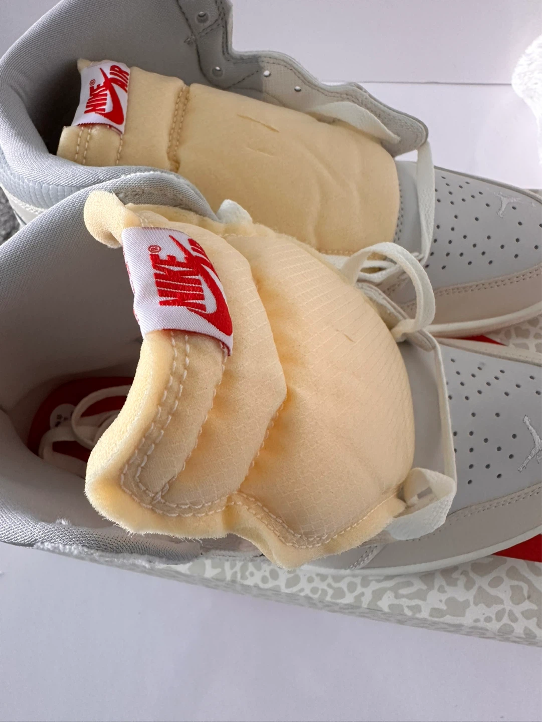 Jordan 1 Retro High OG SE Elephant Print Sneakers - photo 4