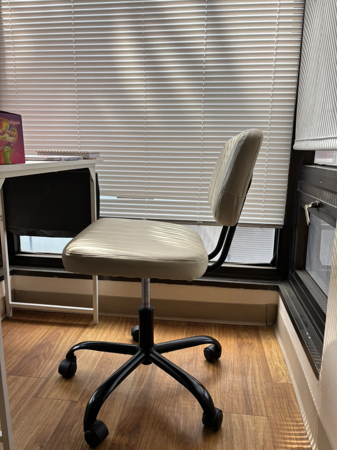 Adjustable Office Chair - photo 3