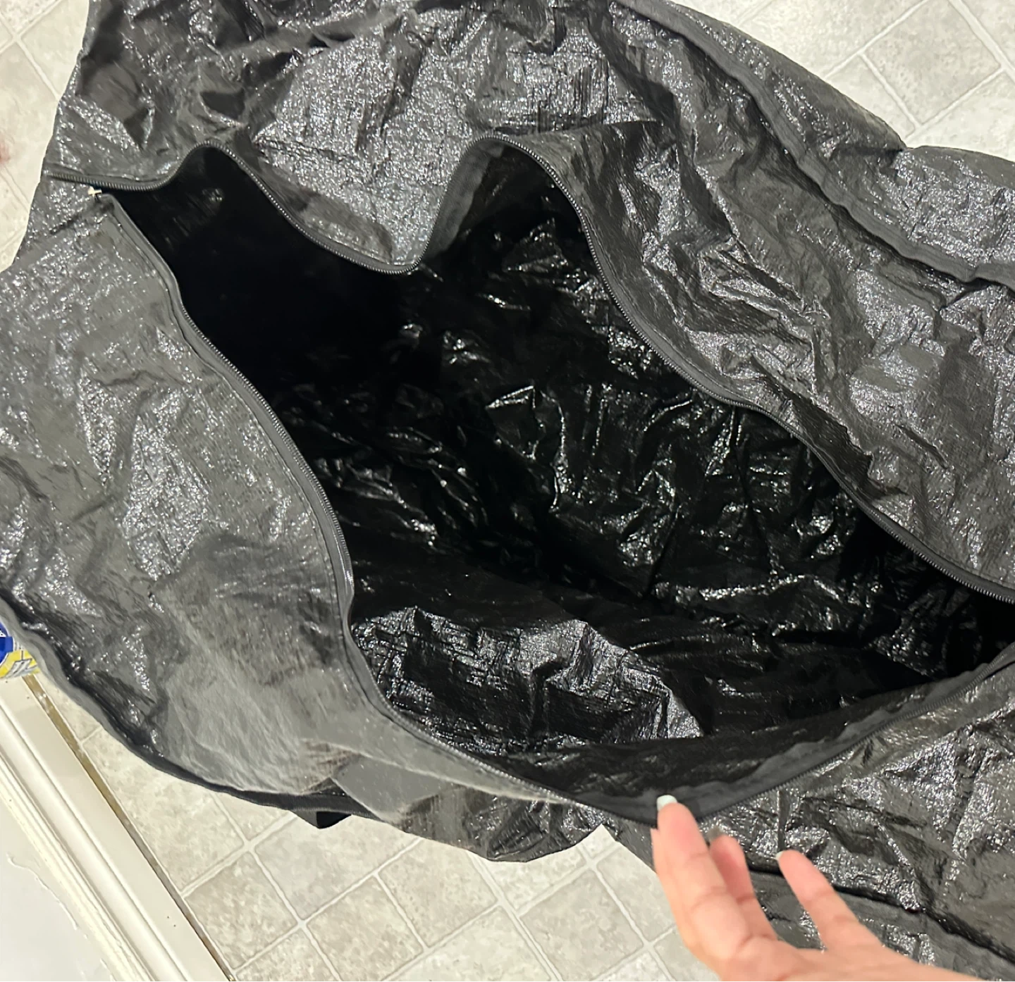 Black Duffel Bag / Storage Bag with Zipper - photo 2