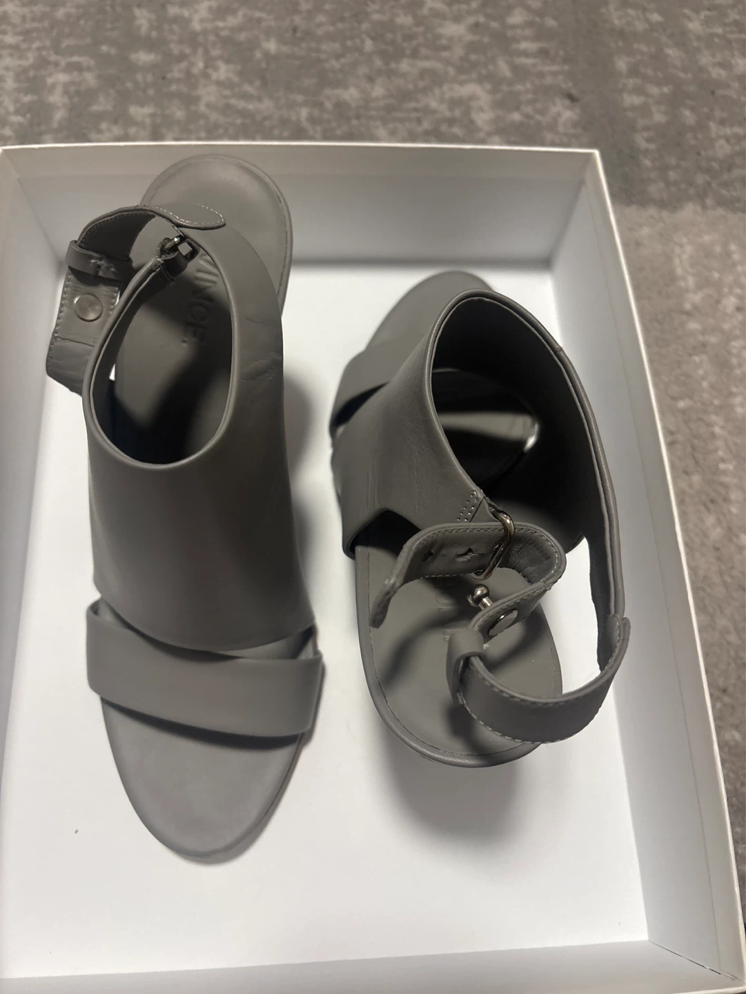 Vince Karen Wedge Sandals Grey Leather Size 8