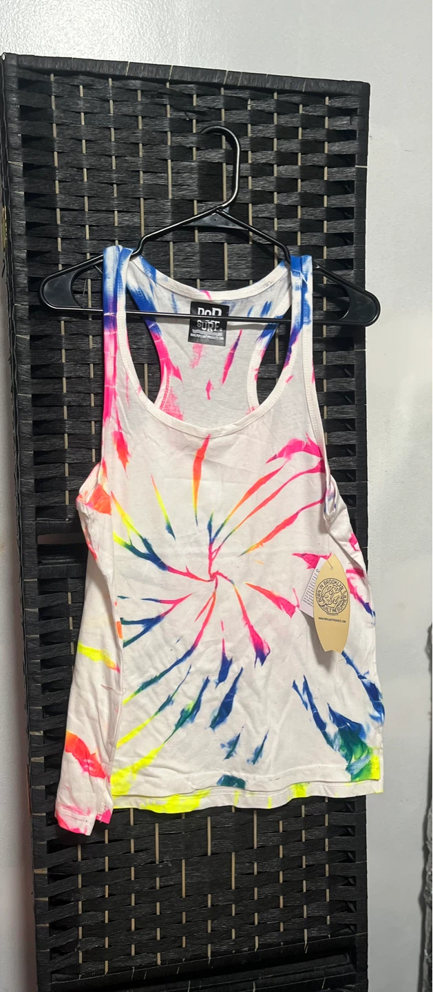 DnD Surf Tie-Dye Tank Top size M or L