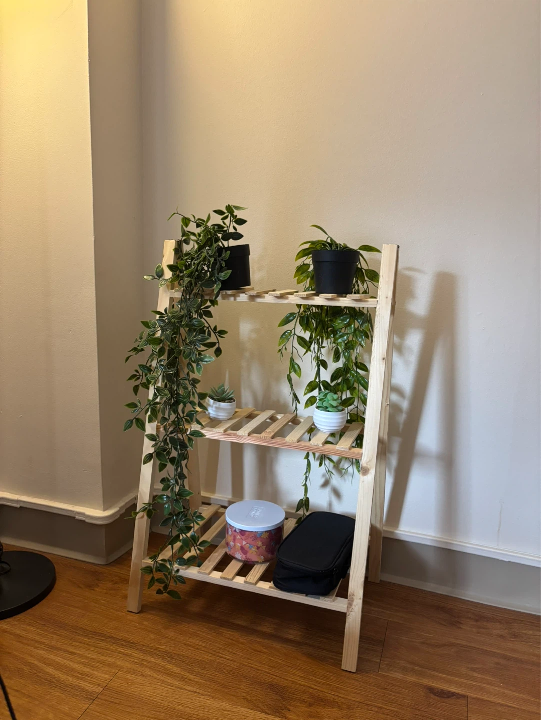 3-Tier Wooden Ladder Shelf