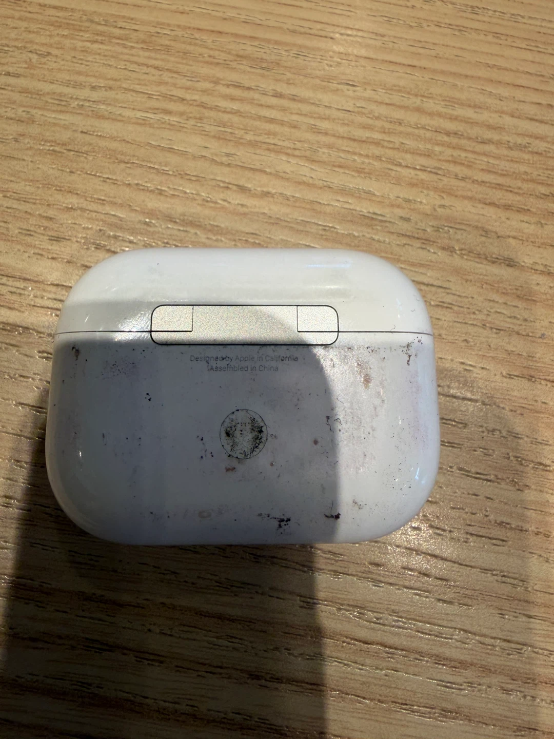 Apple AirPods Pro Charging Case