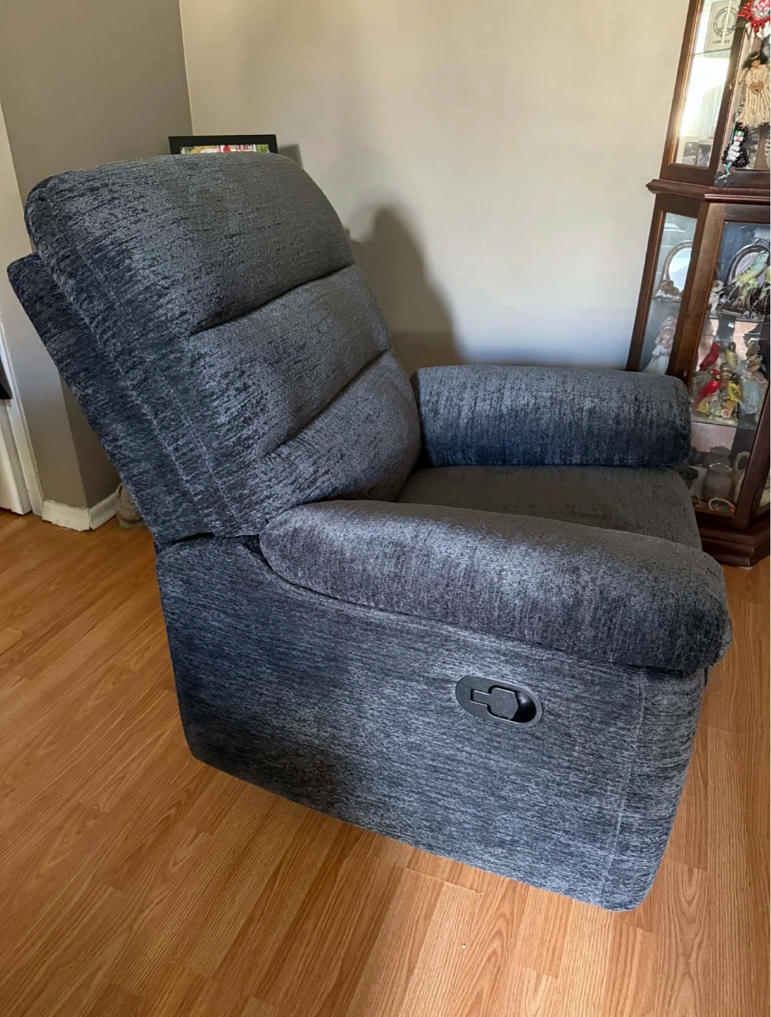 Grey Recliner Chair - photo 2