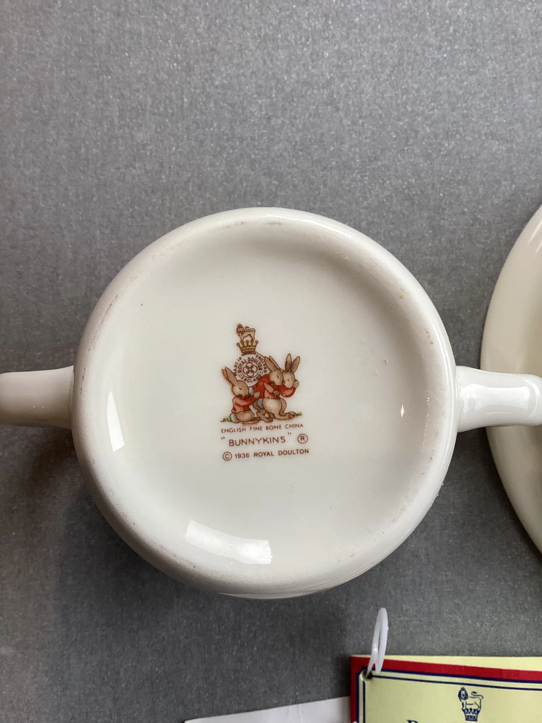 BUNNYKINS ROYAL DOULTON DISH SET - photo 3