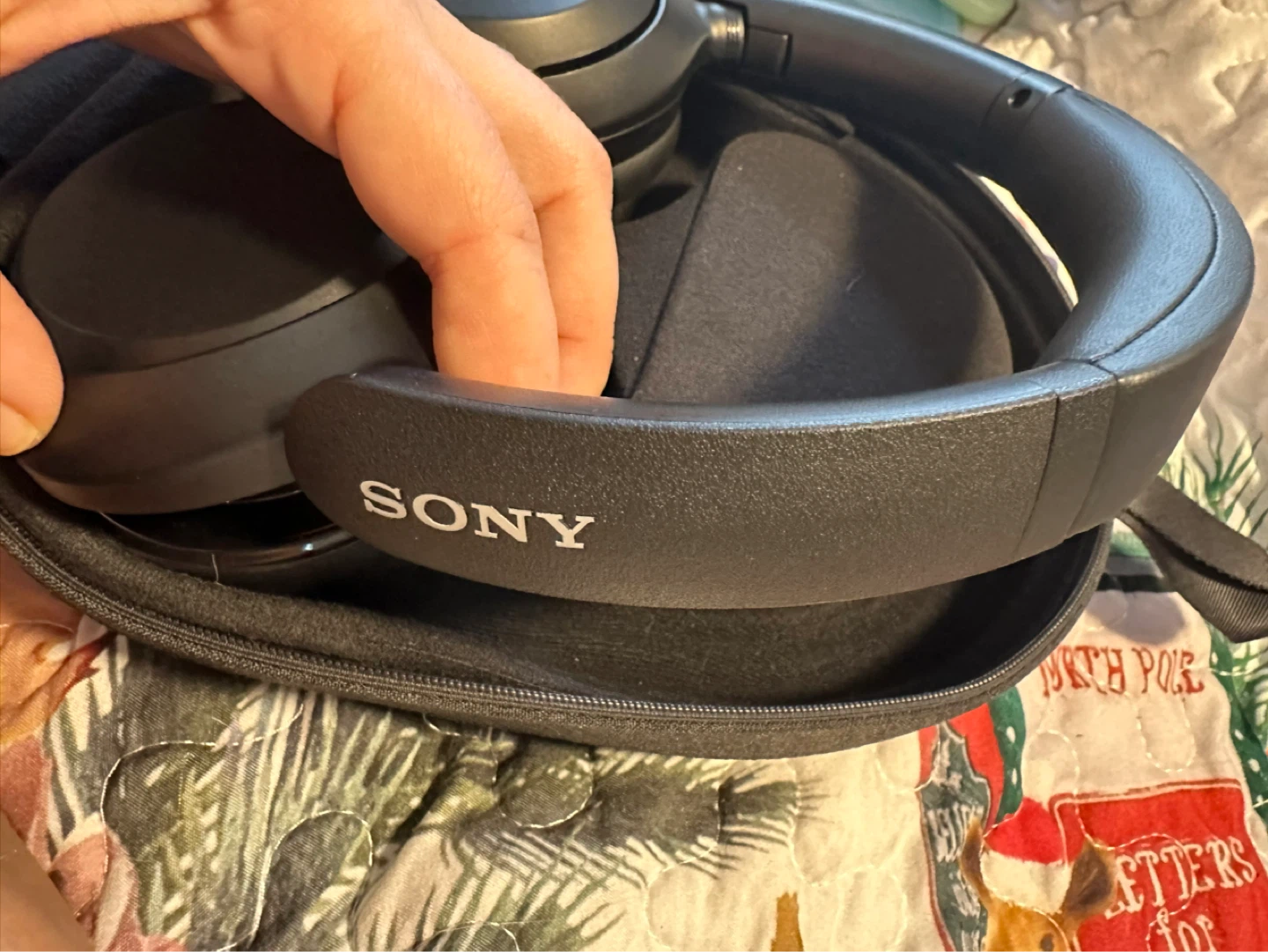 Sony WH-XB910N Noise Cancelling Wireless Stereo Headset - photo 2