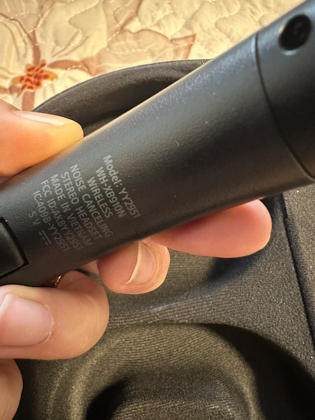 Sony WH-XB910N Noise Cancelling Wireless Stereo Headset - photo 3