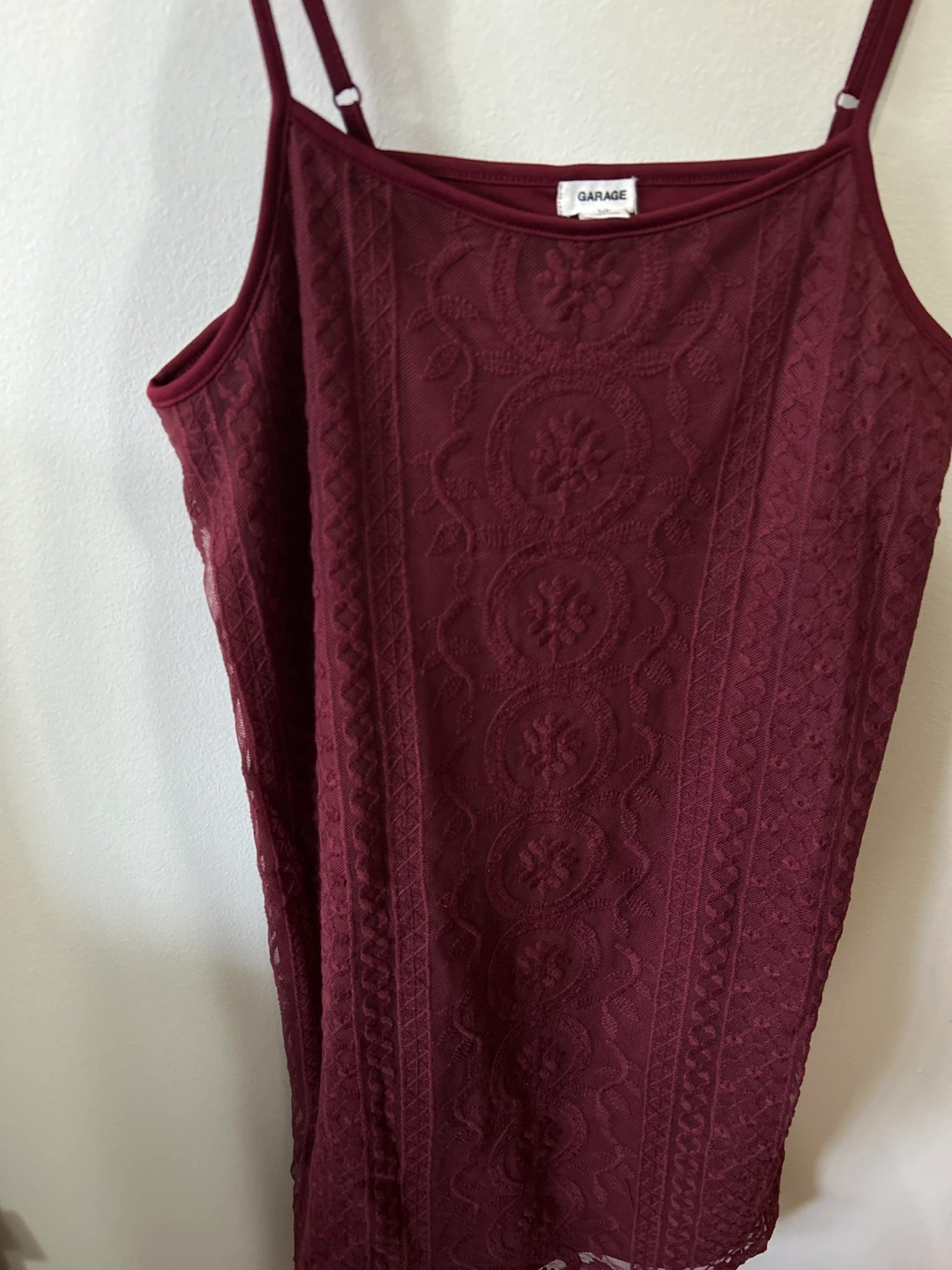 GARAGE Women's Burgundy Lace Camisole - photo 2