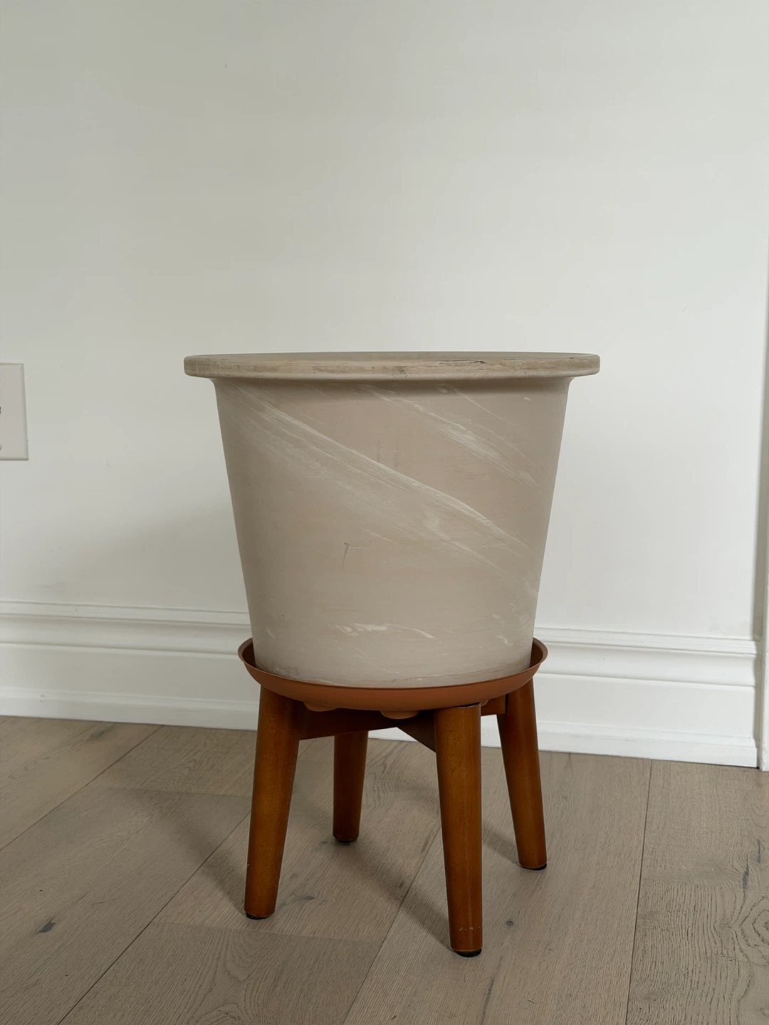 Large planter with wooden stand