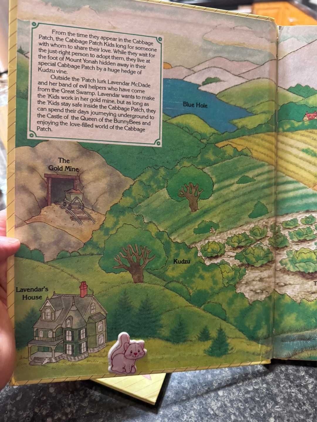 VINTAGE Cabbage Patch Kids Story Book - photo 3