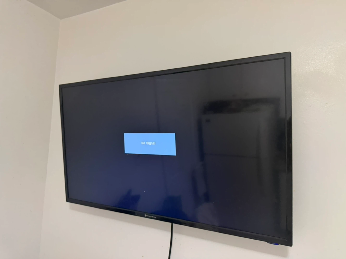 Black Flat Screen TV 42 inch