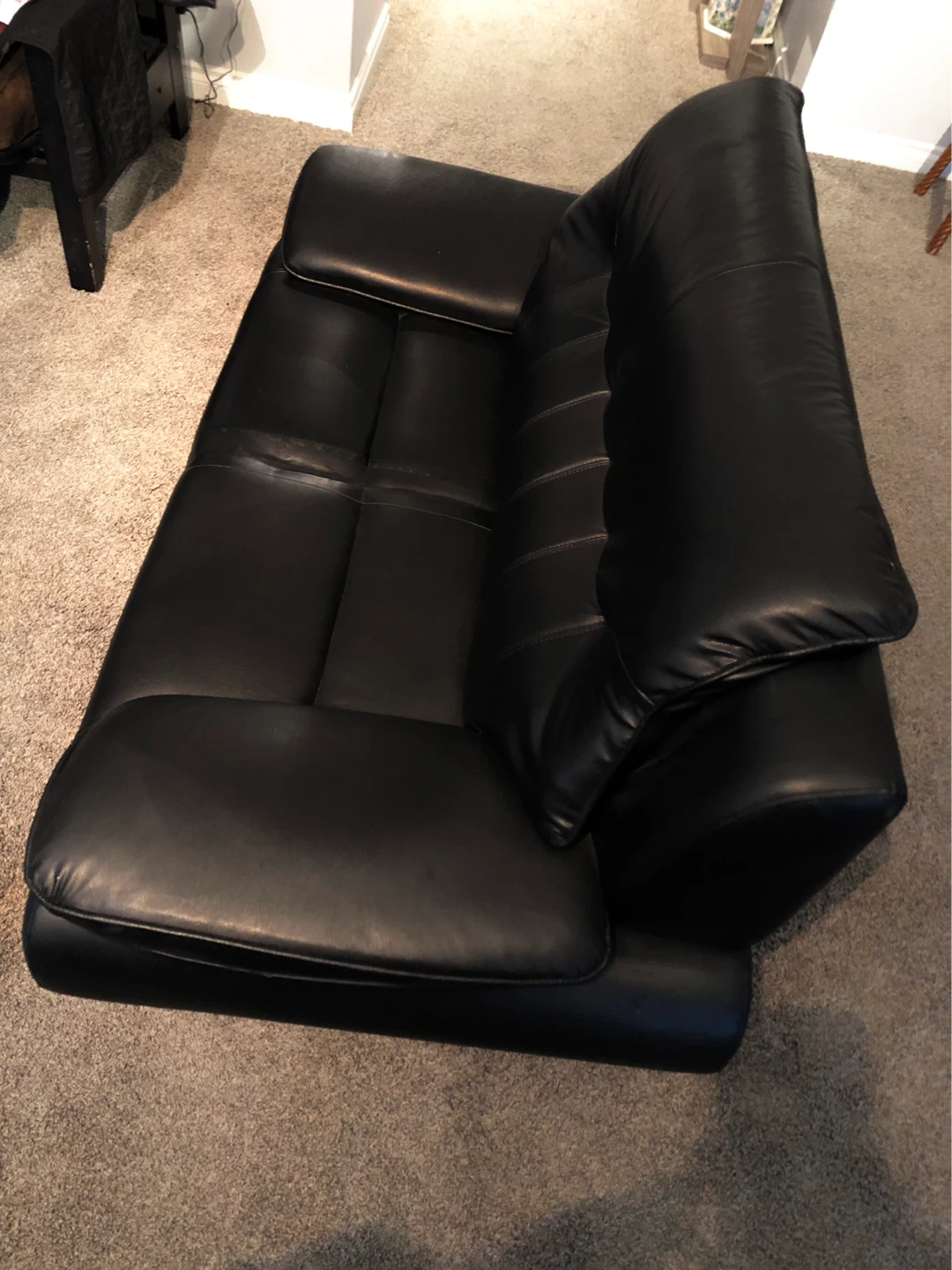 Modern Black Loveseat - photo 3