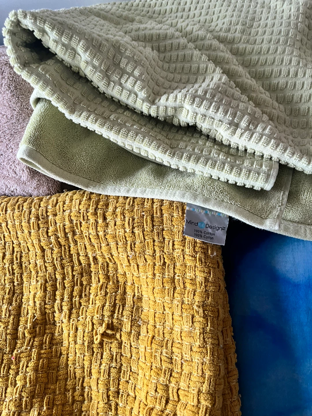 Throws , towels, sheets . - photo 3