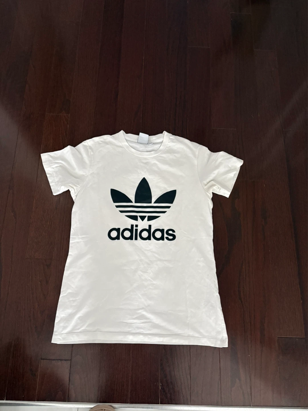 Adidas T-Shirt