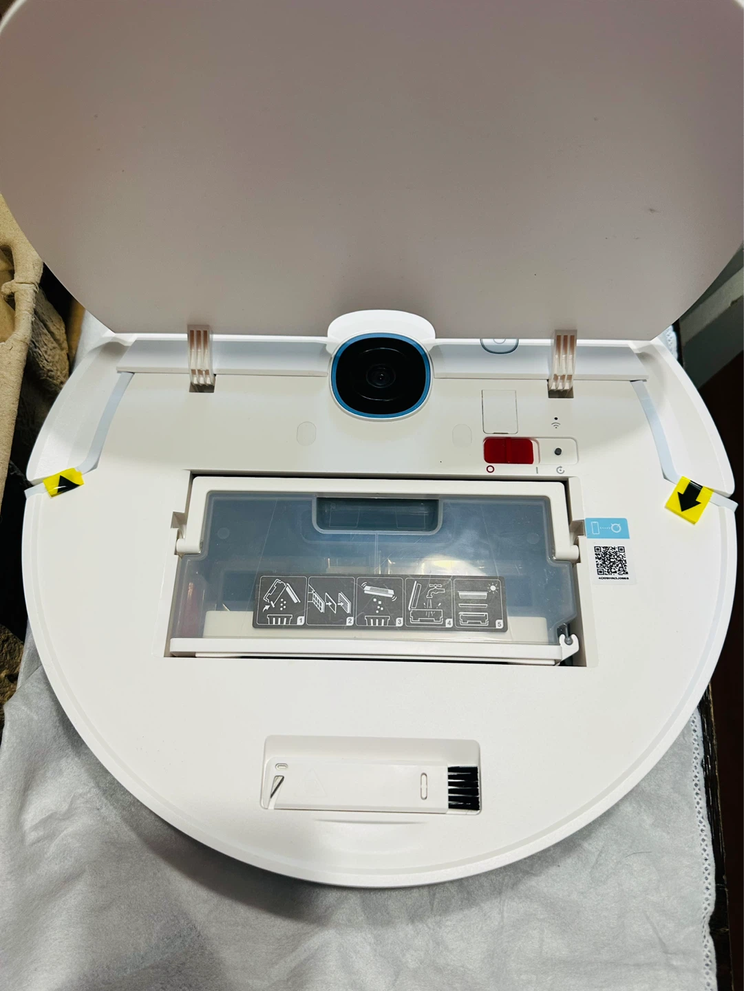 New! Yeedi Robot Vacuum and Mop - photo 3