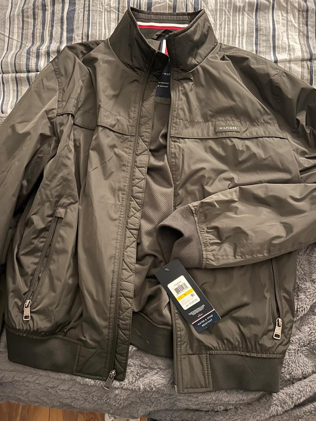 Tommy Hilfiger Water & Wind Resistant Jacket - Men's Medium