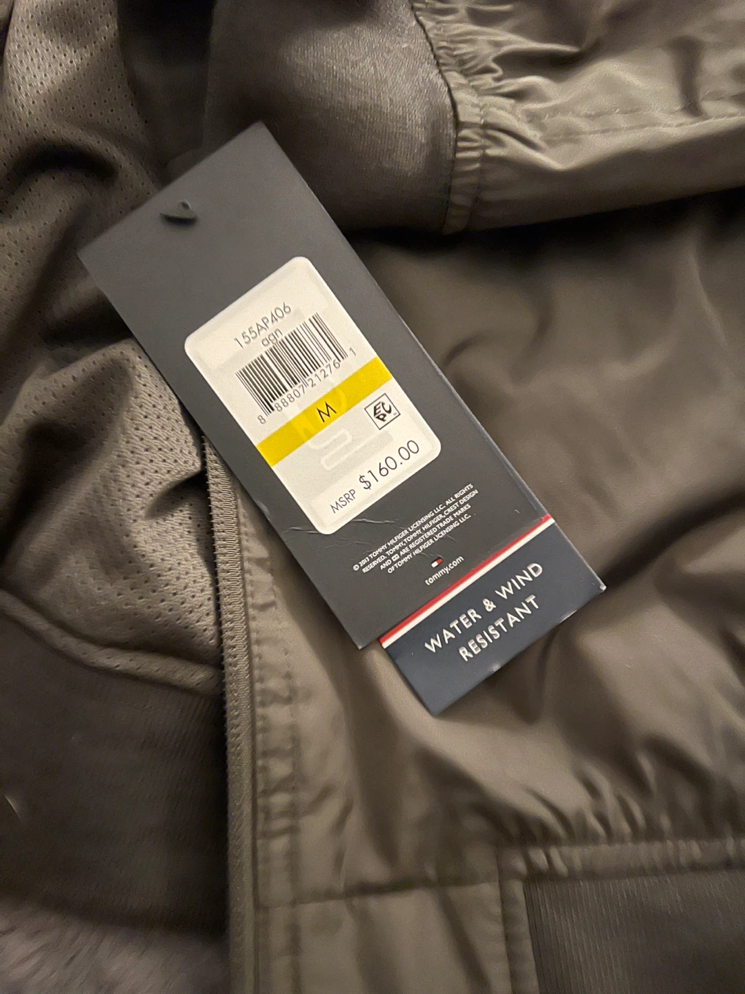 Tommy Hilfiger Water & Wind Resistant Jacket - Men's Medium - photo 2