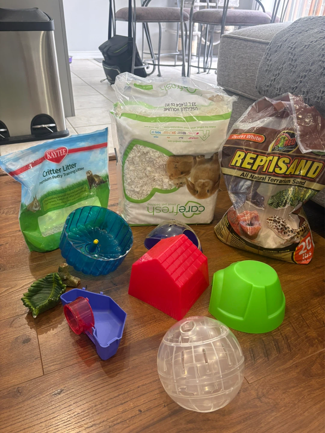 Pet Habitat Accessories Bundle