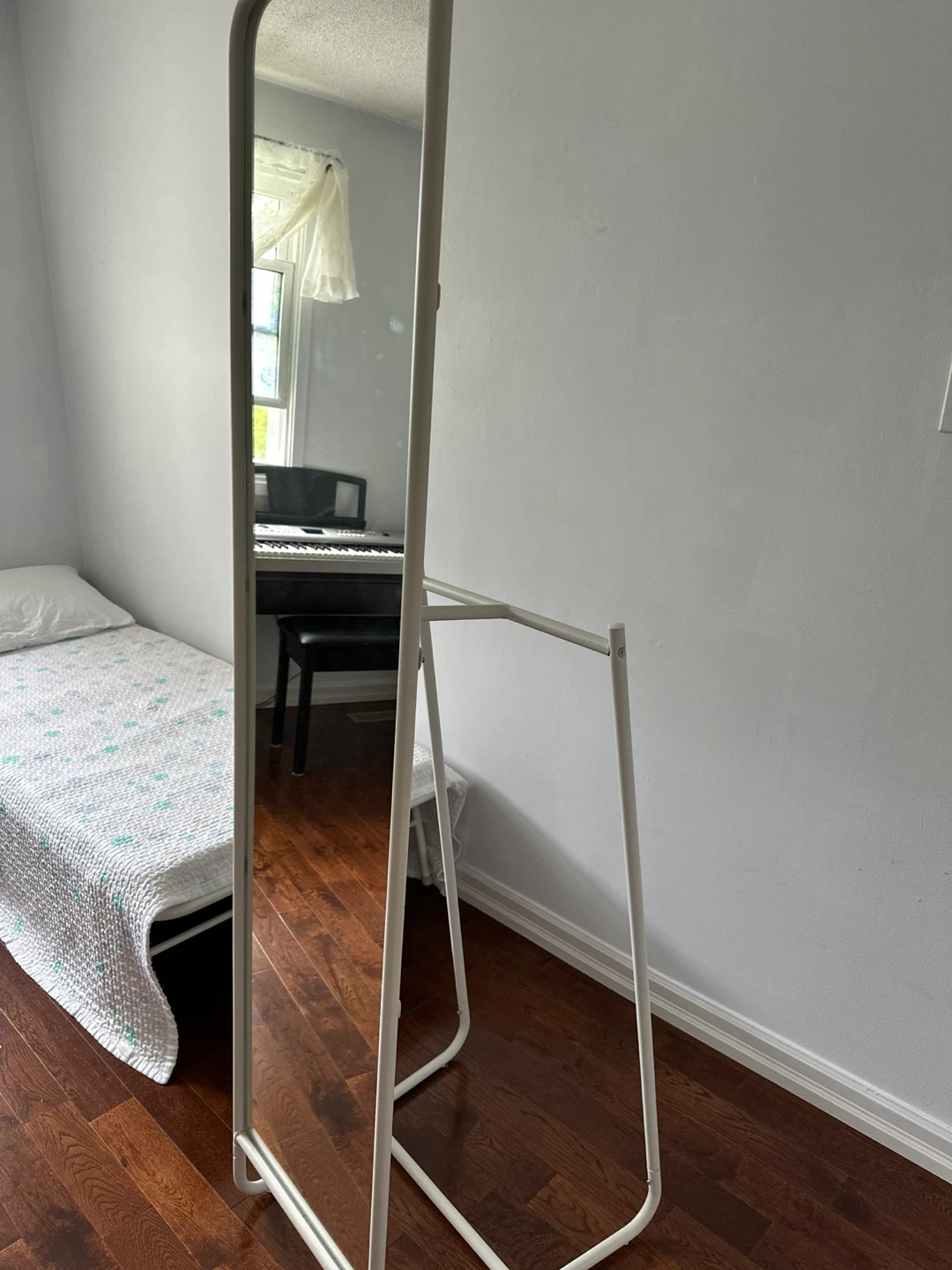White Standing Mirror