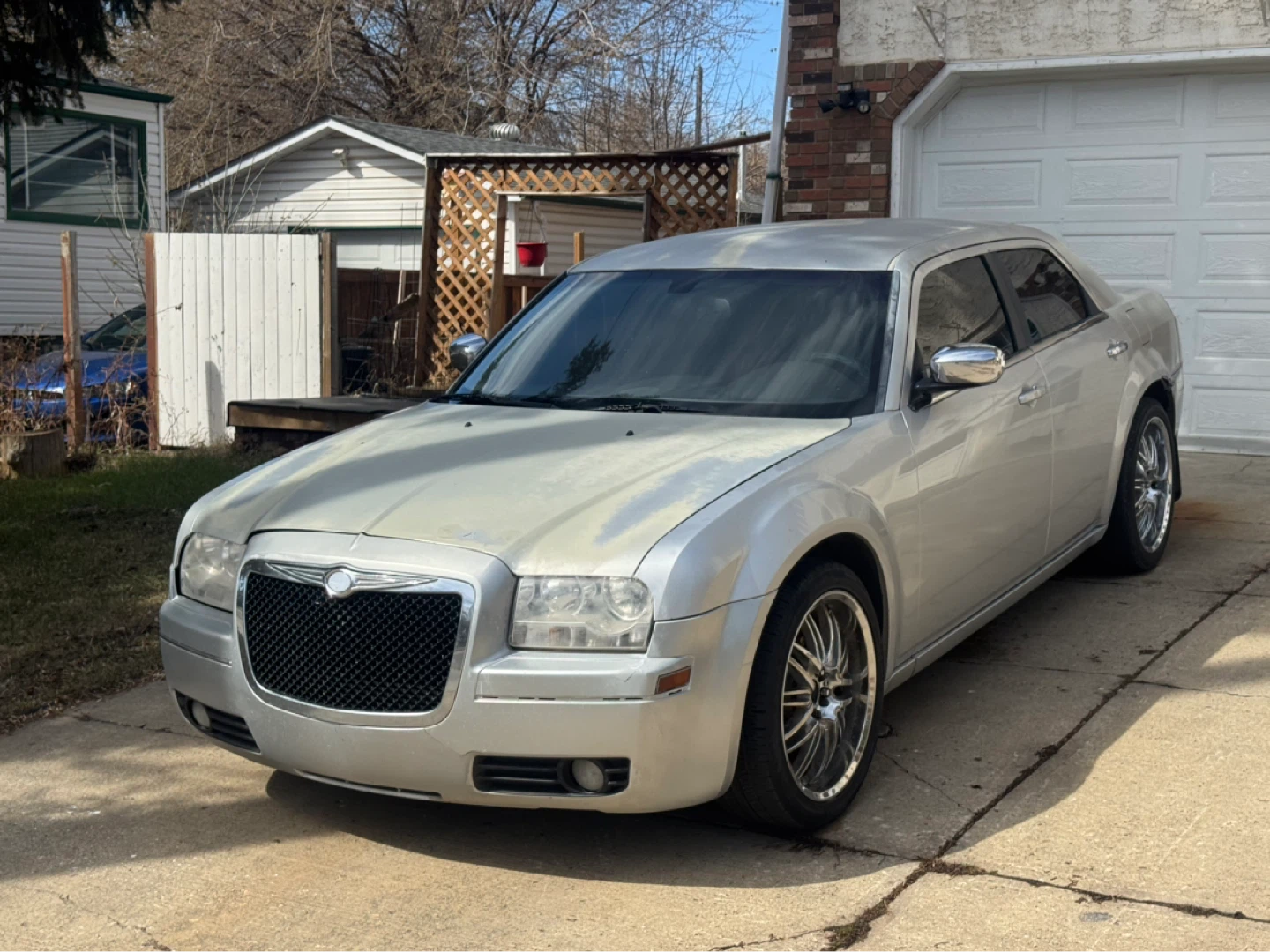 Silver Chrysler 300 Sedan 2006 - photo 3