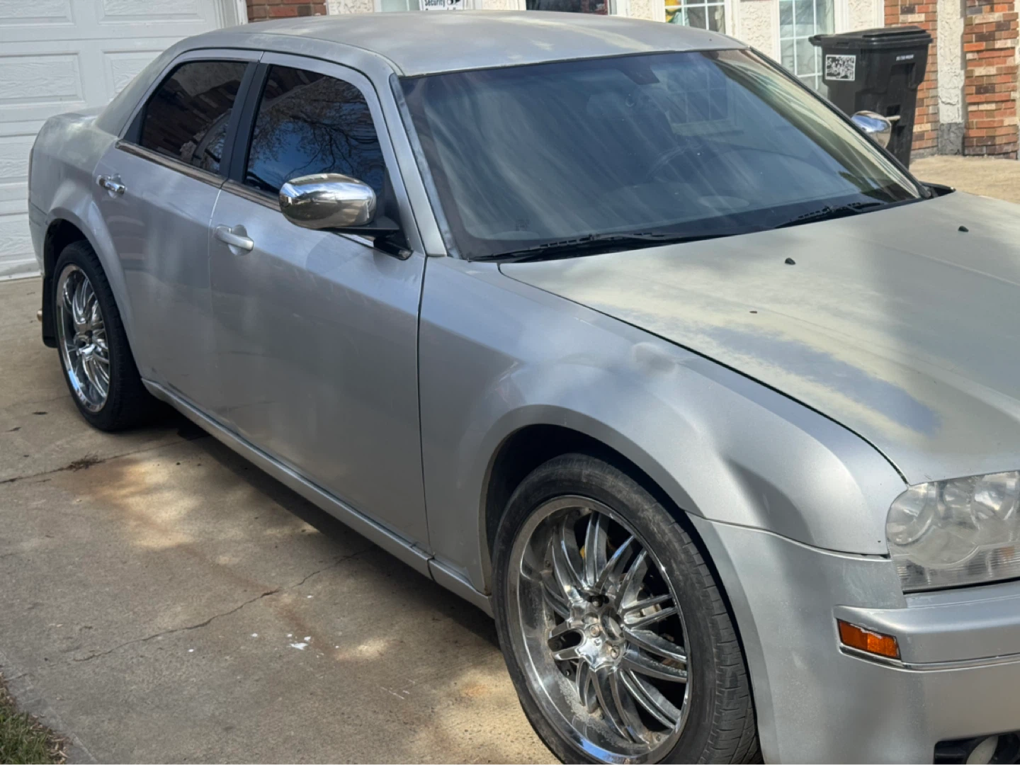Silver Chrysler 300 Sedan 2006 - photo 2