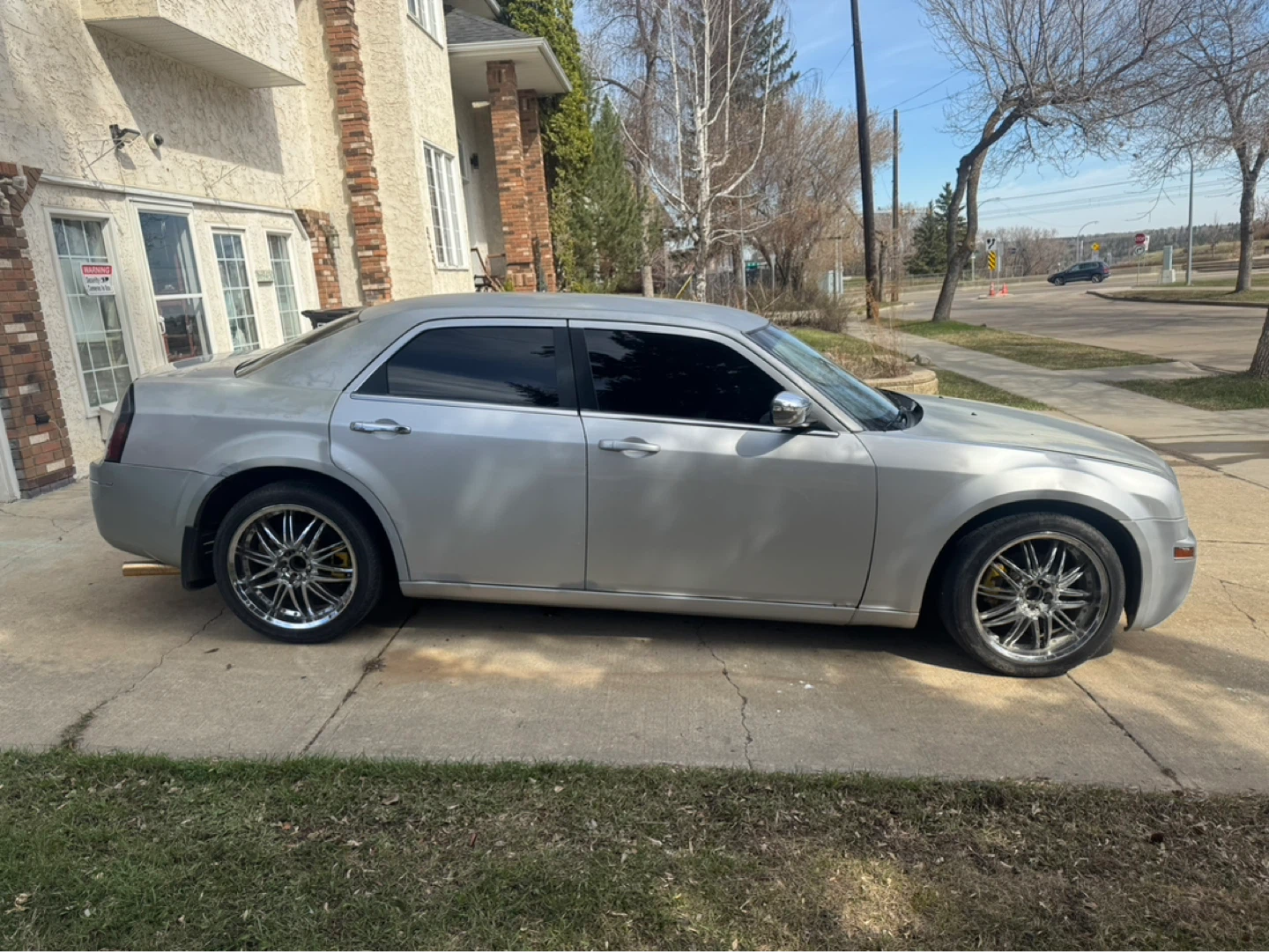 Silver Chrysler 300 Sedan 2006 - photo 4