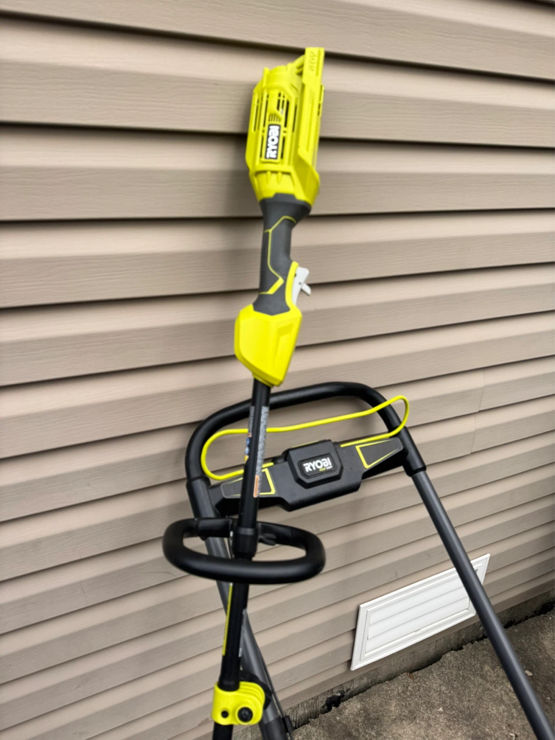 Ryobi 40V HP Brushless Push Lawn Mower and String Trimmer Combo - photo 2