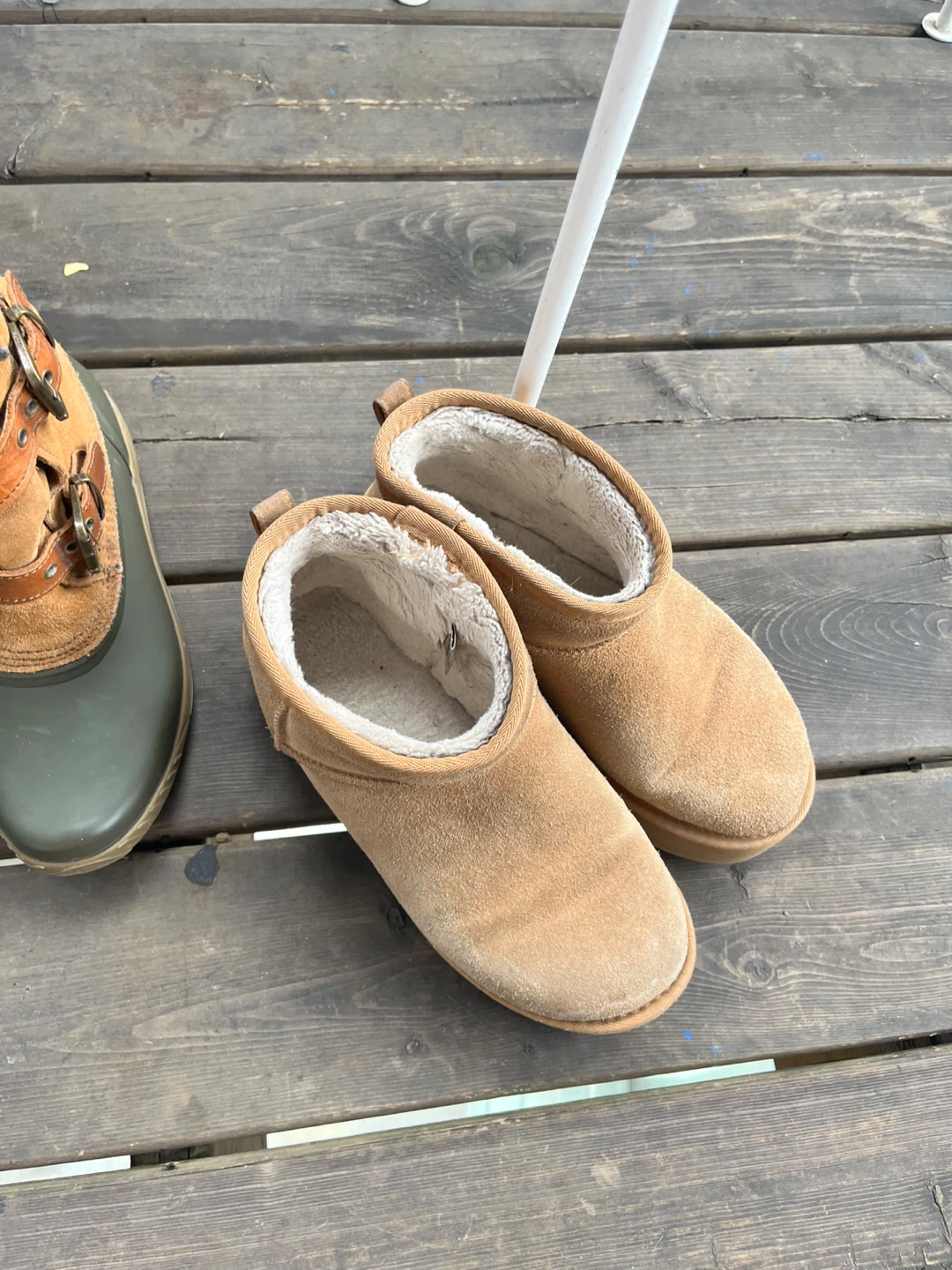 Bundle of women’s shoes 8.5 - photo 4