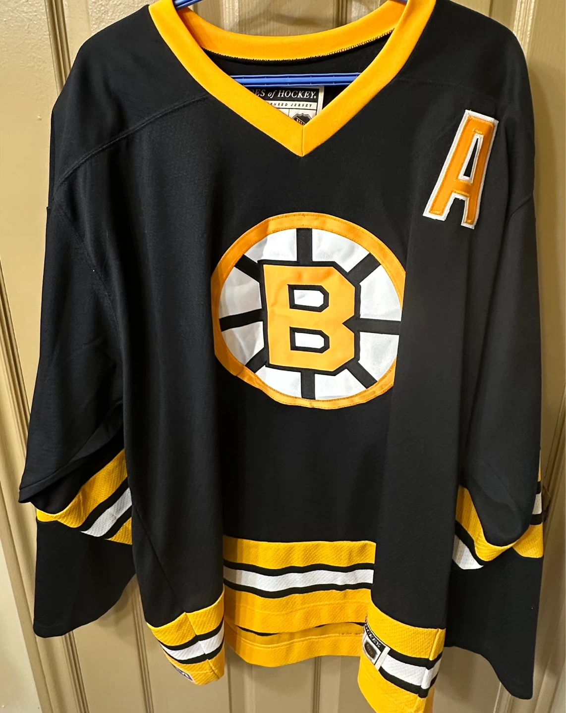 Vintage CCM Licensed Boston Bruins Bobby Orr #4