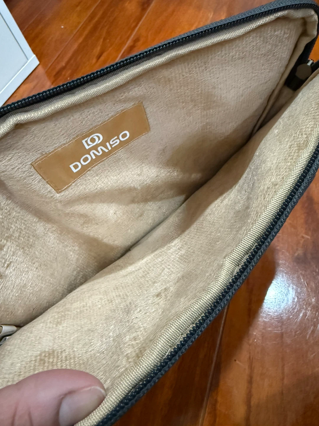 iPad/Tablet Case - photo 3