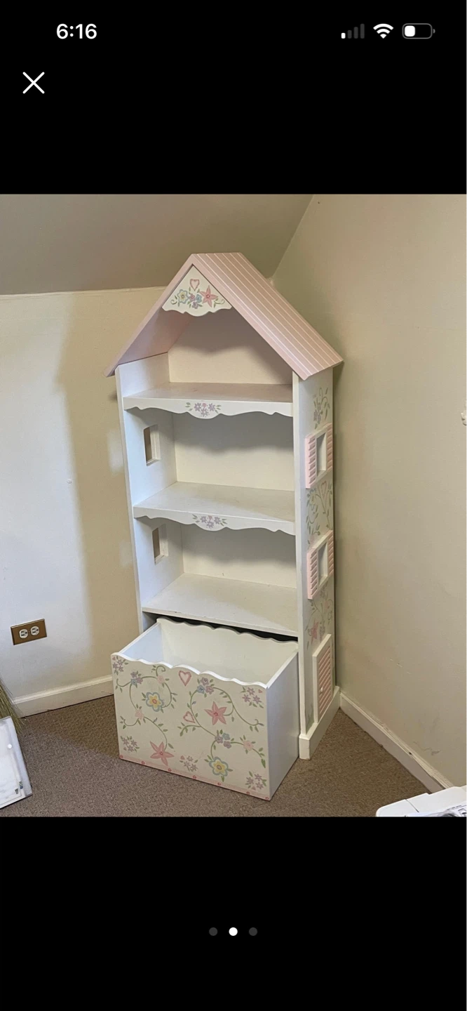 White Floral Bookshelf with Drawer - photo 2