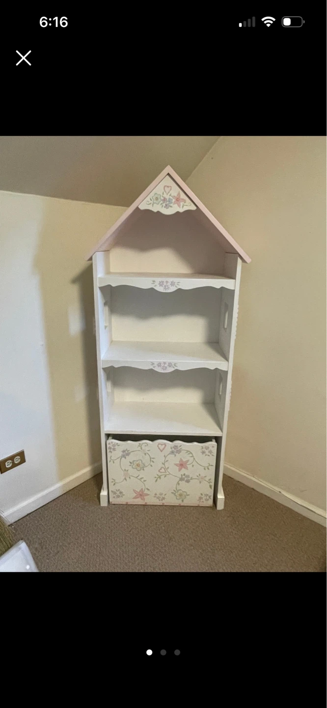White Floral Bookshelf with Drawer