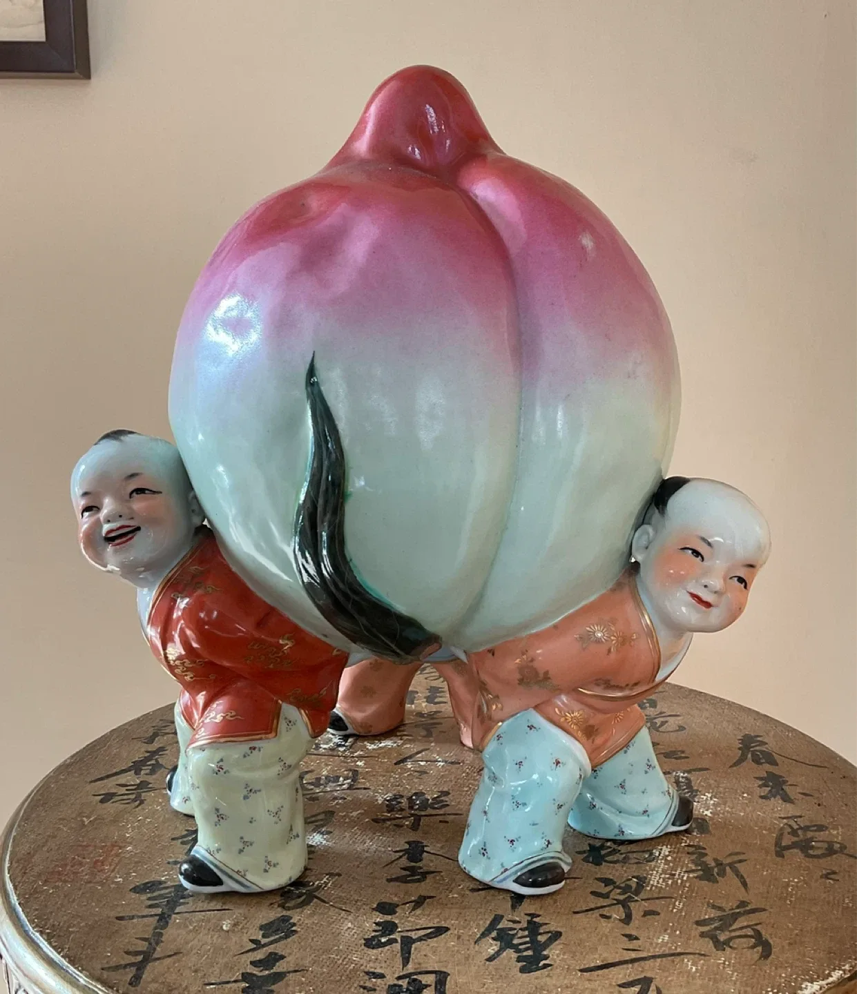 Vintage Chinese Shou Tao Porcelain Longevity Peach Figurine