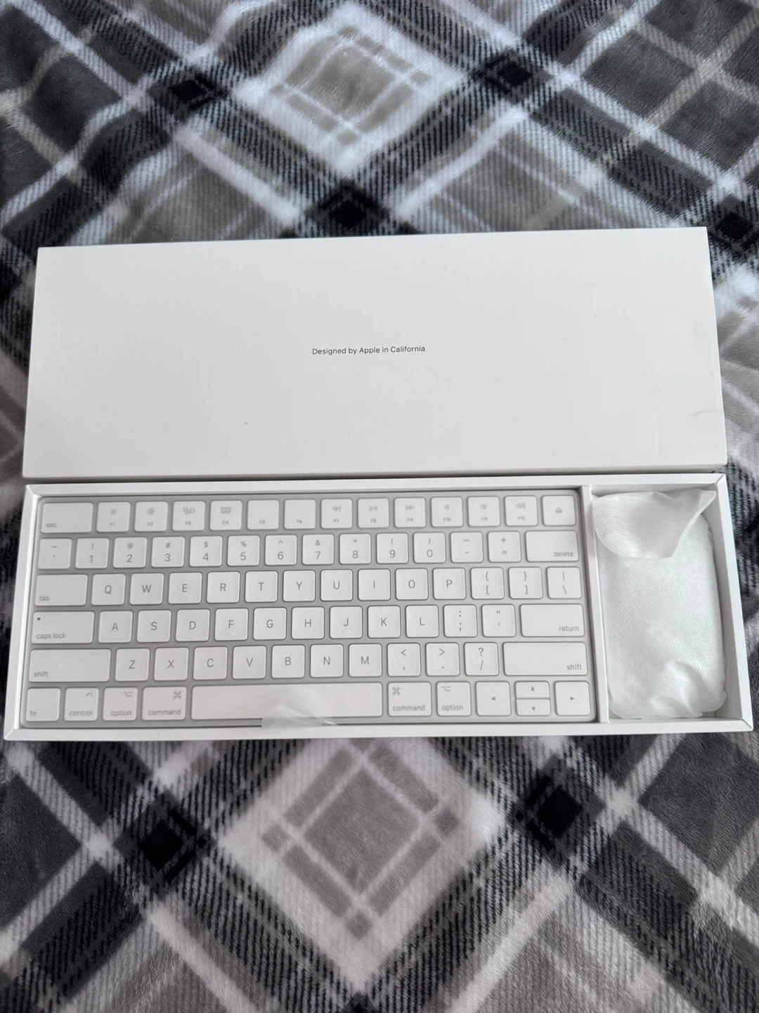 BRAND NEW | Apple Magic Keyboard & Mouse set