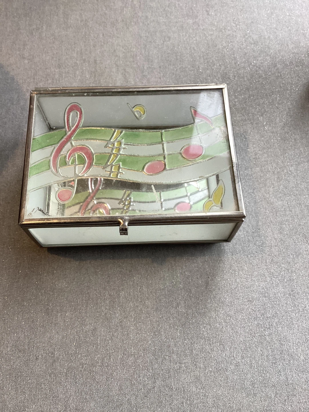 GLASS DECORATIVE BOX