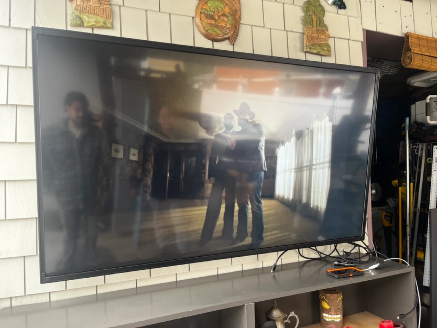 70 Inch monitor Planar UltraLux LUX70 Monitor - photo 2