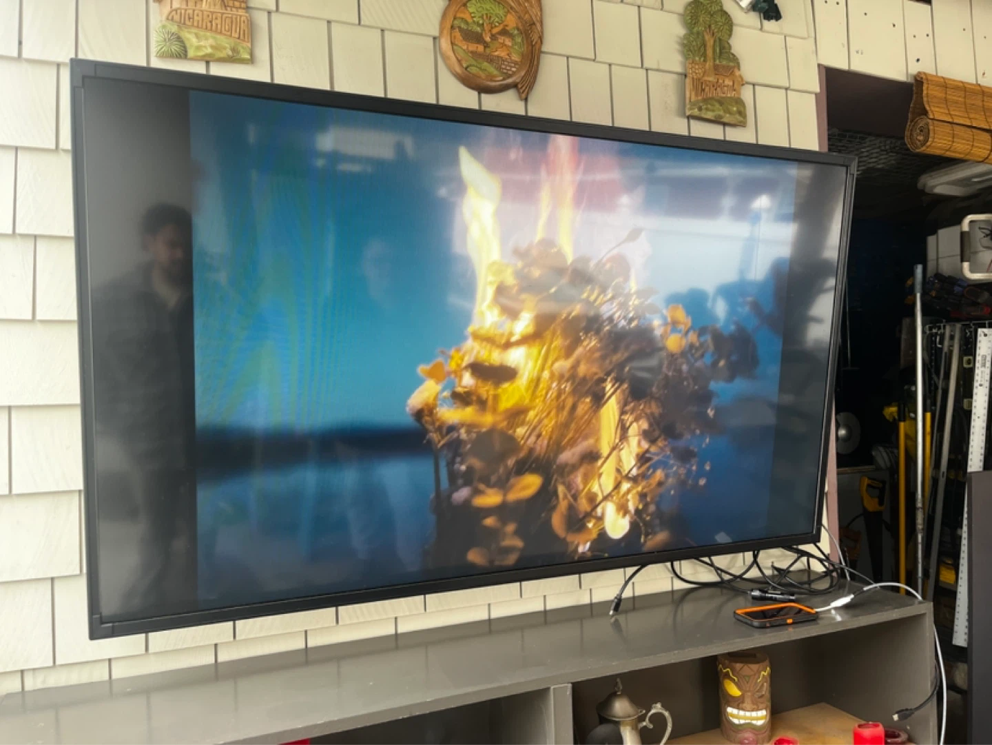 70 Inch monitor Planar UltraLux LUX70 Monitor - photo 5