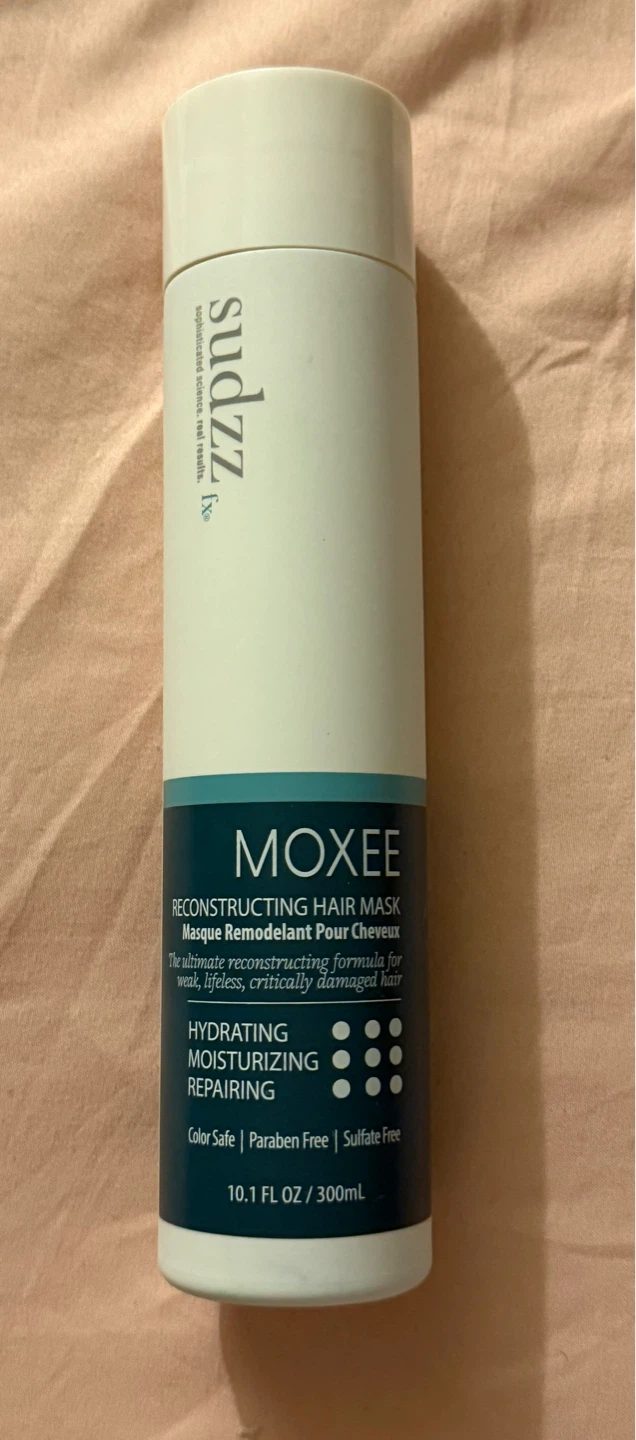MOXEE Reconstructing Hair Mask by SUDZZ