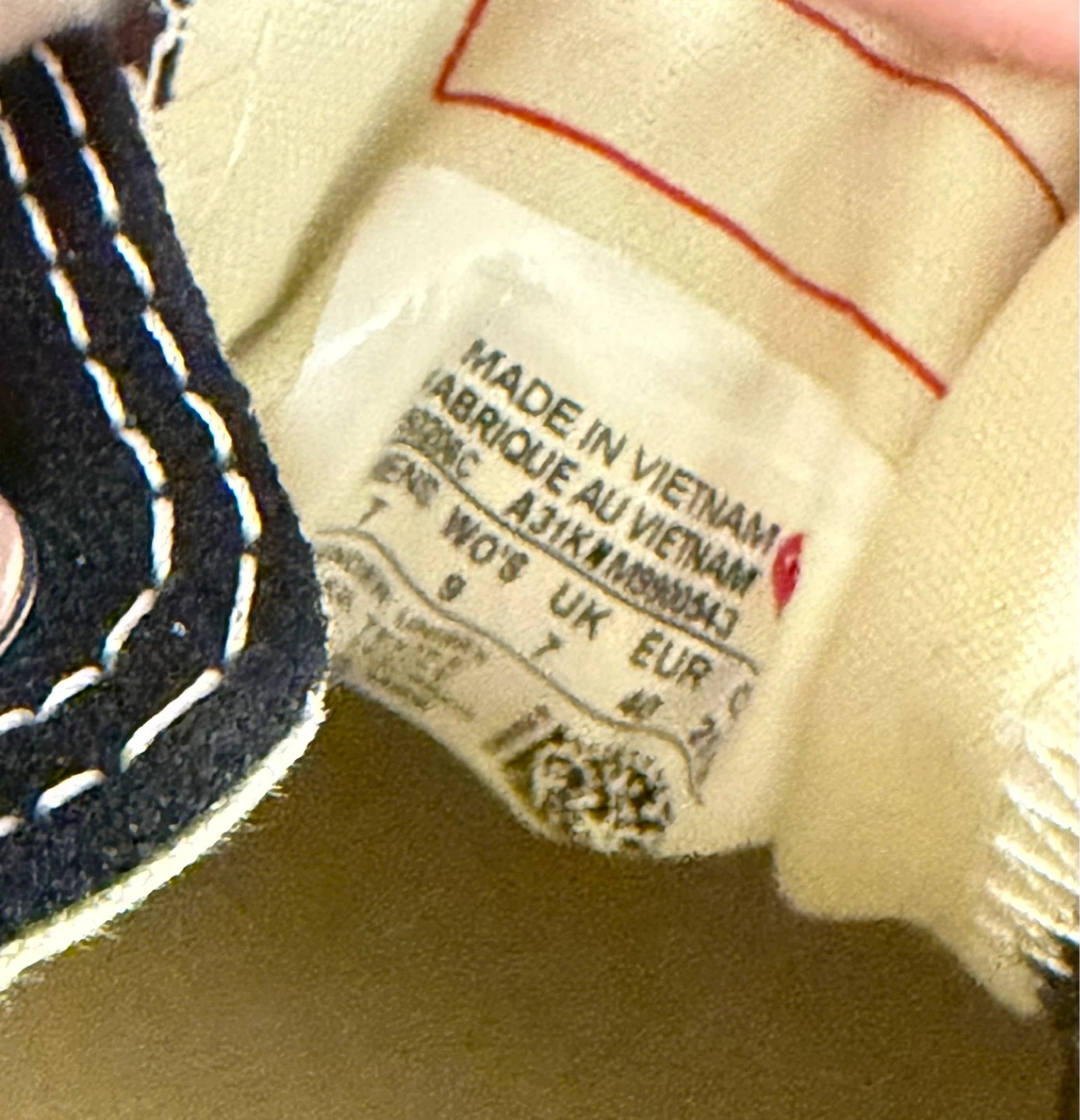 Converse Play x Comme des Garcons Chuck Taylor All Star Sneakers - photo 5