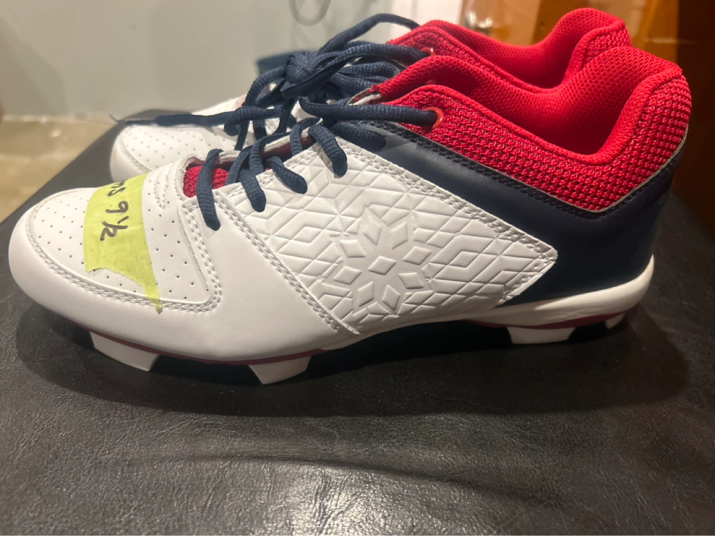 Women's Cleats Size 9.5 - photo 2