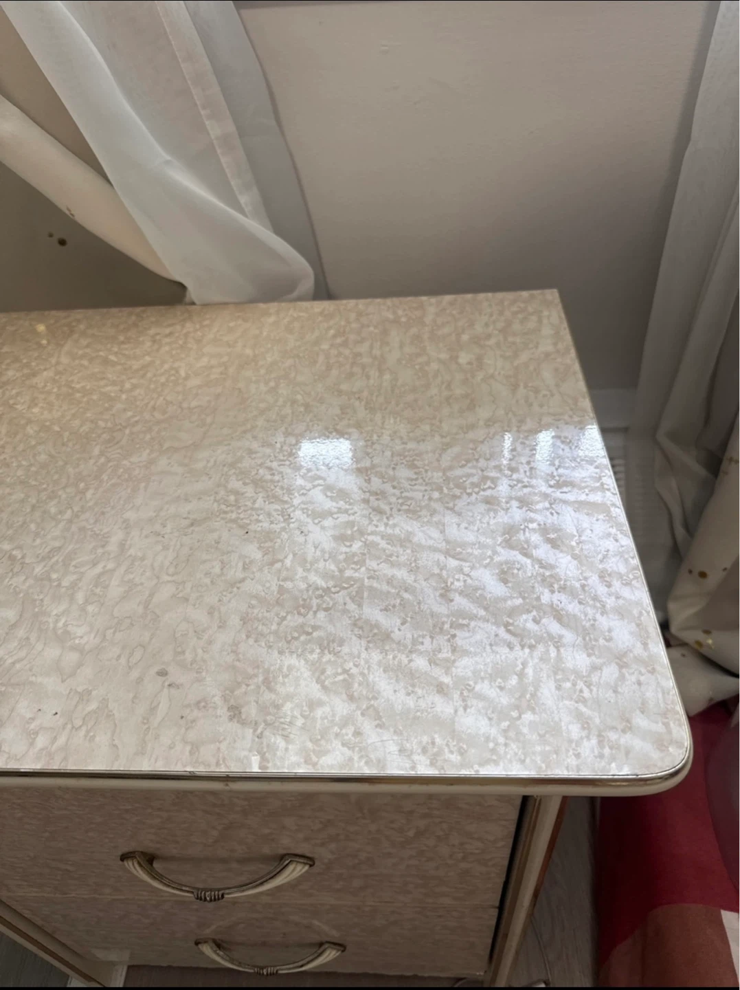 A set of two Vintage 2-Drawer Nightstands - photo 2