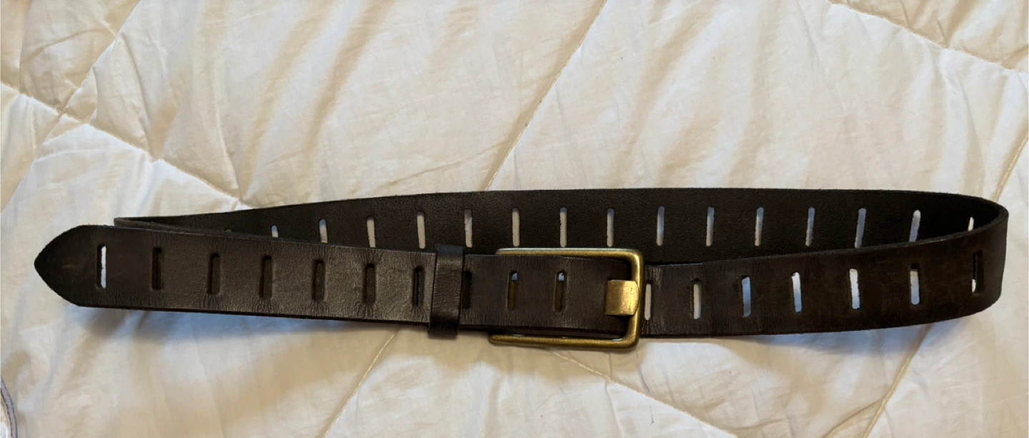 Leather belt with vintage solid brass buckle - photo 3