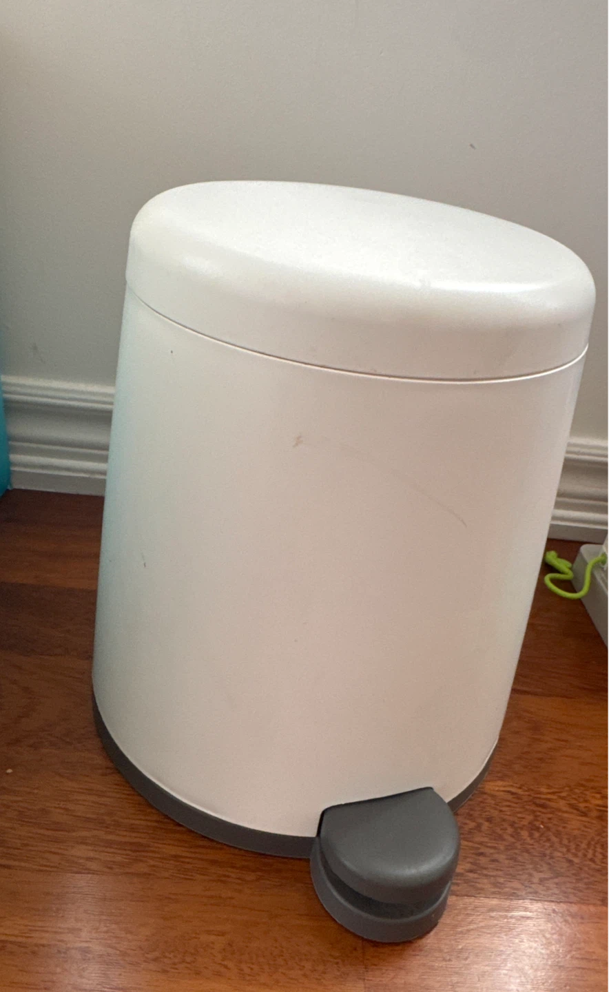 White Step Trash Can